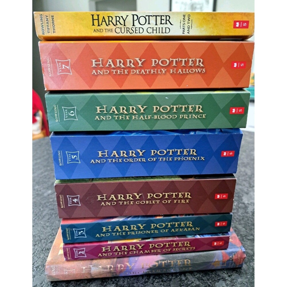Harry Potter Complete Book Set 1-7 + Cursed Child J.K. Rowling (1 HB, Rest PB)